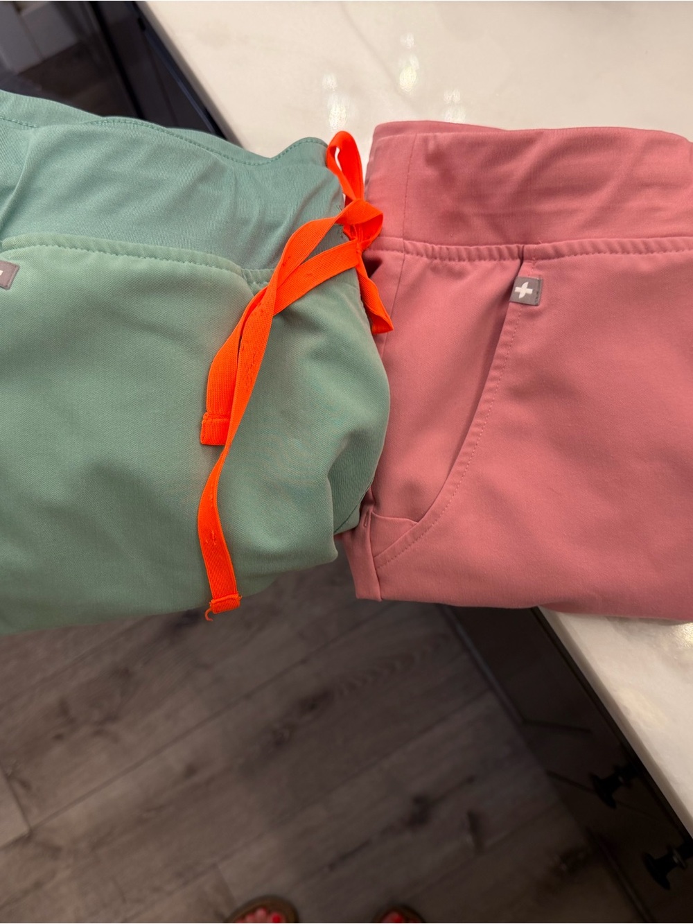 Figs jogger scrub pants